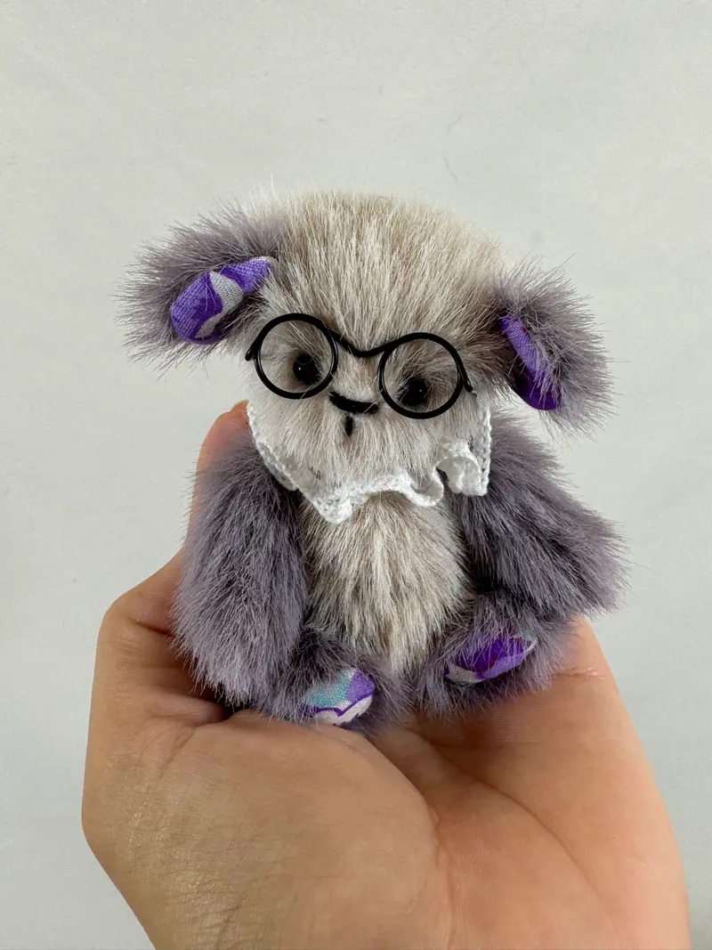 Anatole – Mini ours de collection artisanal 9 cm – Pièce unique