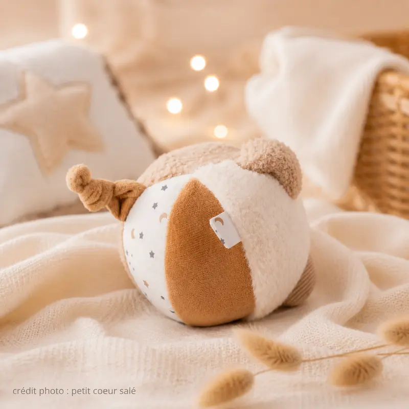 Balle d’activités Lapidou – 15 cm Beige