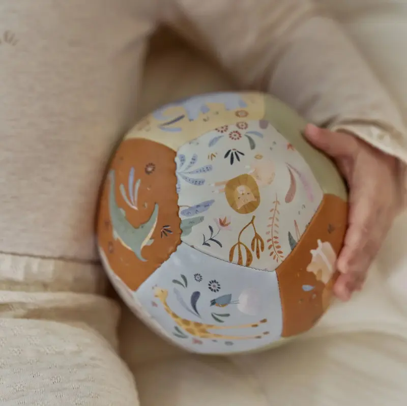 Ballon bébé Safari Friends vert – balle d’éveil dès 3 mois