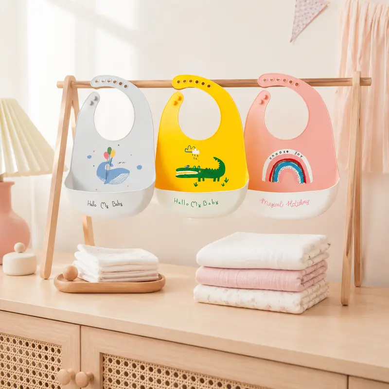 Bavoir Bébé en Silicone Souple à Motifs avec Poche