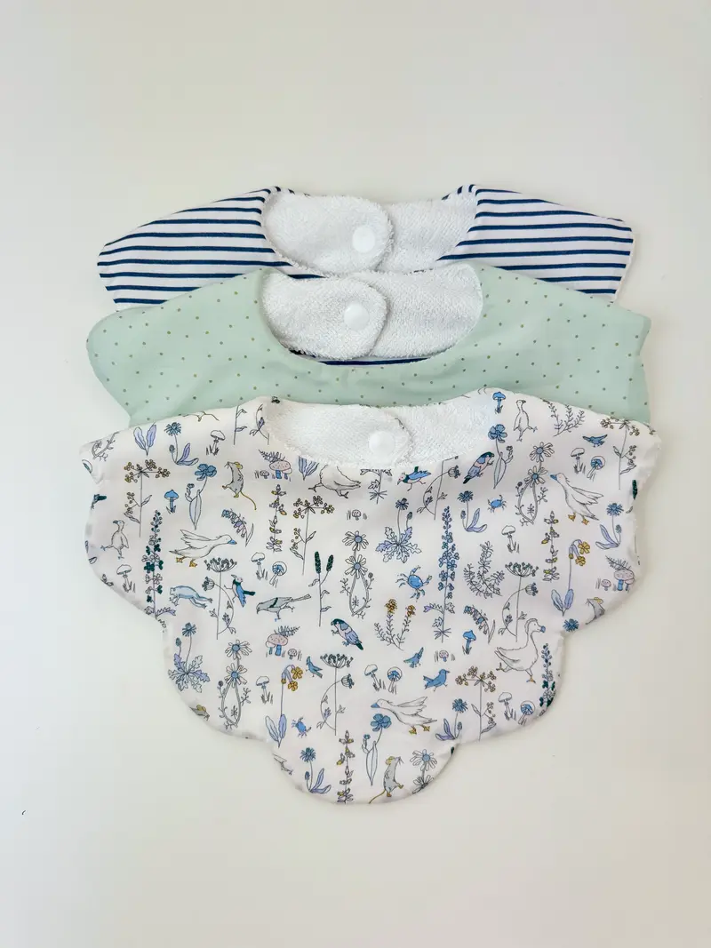 Bavoir fleur trio Liberty oiseau - personnalisable