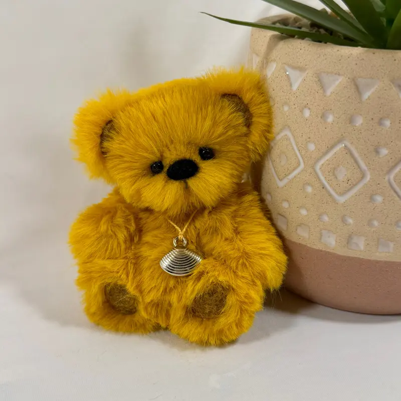 🐻 Biena – Petit ours miniature de collection 10 cm