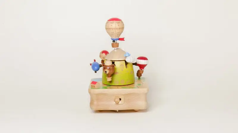 Boîte à Musique Montgolfière n°85 - WOODERFUL LIFE