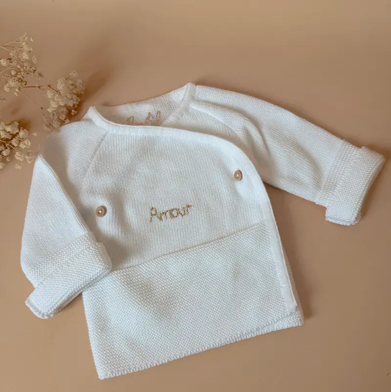 Brassière de Naissance croisée en coton blanc - Prénom personnalisé