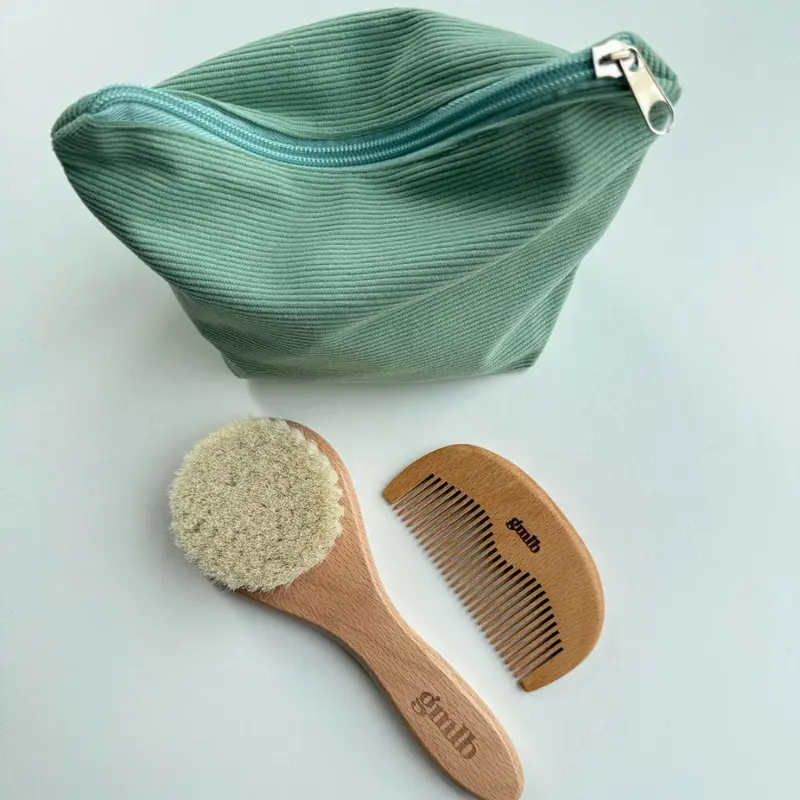 Brosse et Peigne Bébé avec Trousse en Velours vert