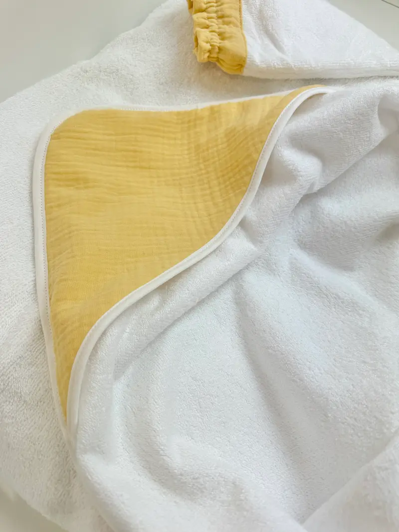 Cape de bain bébé jaune citron