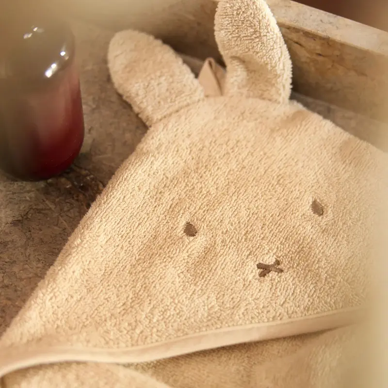 Cape de Bain Bébé Miffy 75x75cm