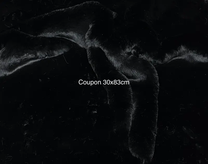 Coupon fausse fourrure à poils mi-longs épaisse et de qualité noir 30cm x 83cm