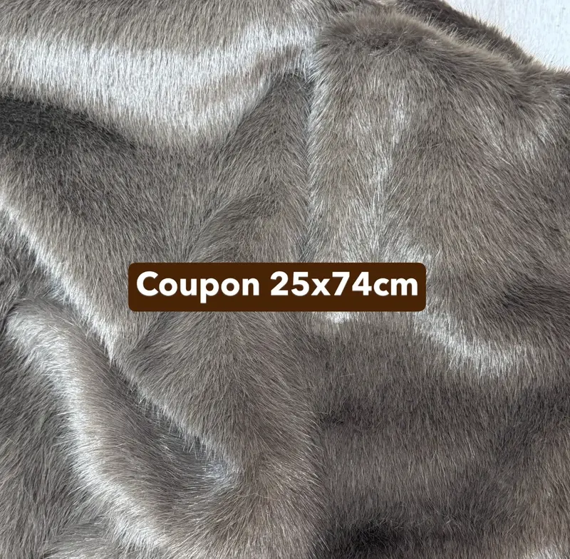 Coupon tissu fausse fourrure douce Ă poils longs marron gris 25cm x 74cm