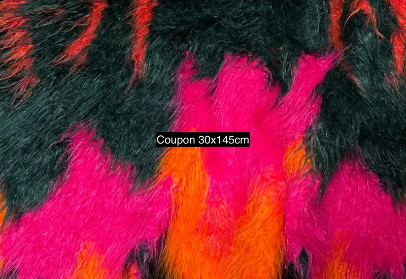 Coupon tissu fausse fourrure originale multicolore Ă poils longs 30cm x 145cm
