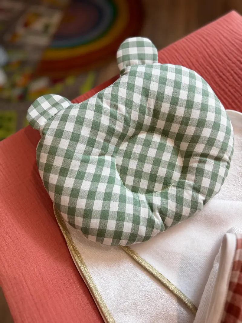 coussin Ourson vert Vichy