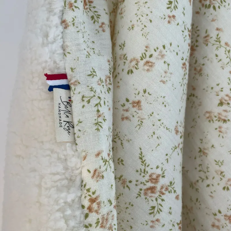 Couverture bébé fleurette