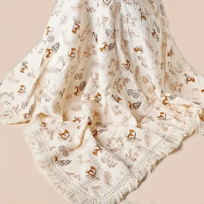 Couverture Bébé - Motif Forêt et Lapins avec Franges