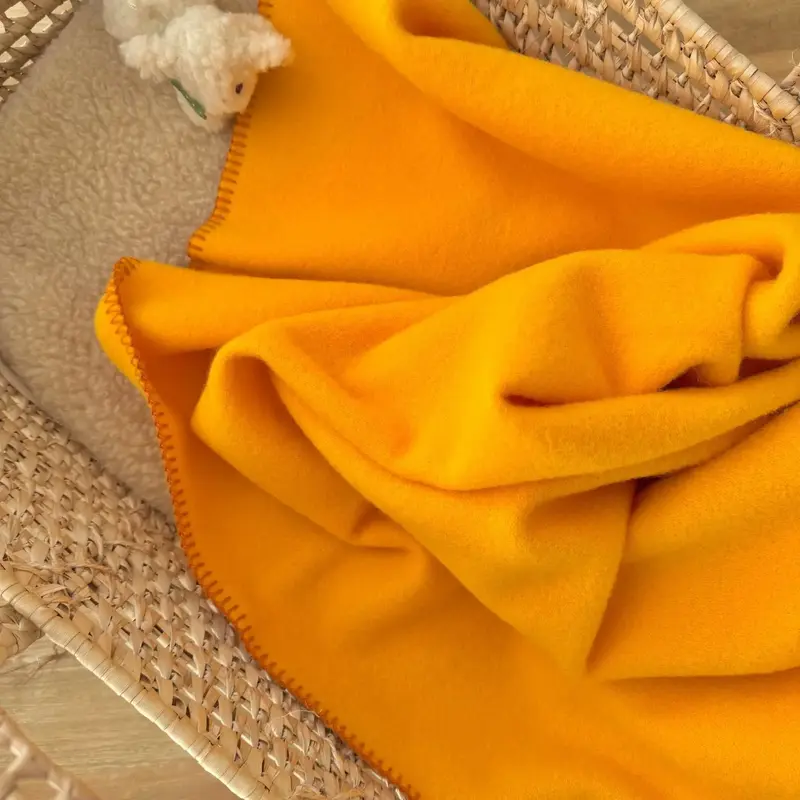 Couverture en laine vierge Songe Sassoupi - Jaune