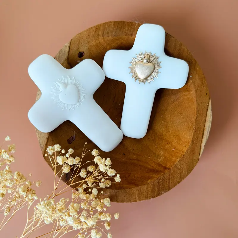 Croix en albâtre Ex-voto