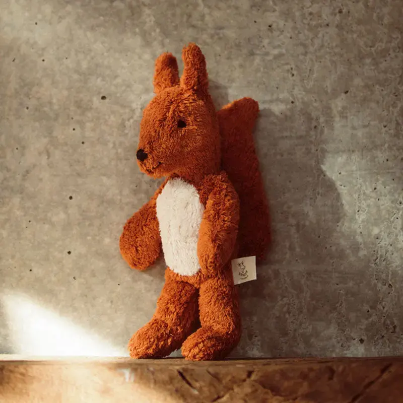 Doudou bébé écureuil en coton bio & laine Senger Naturwelt