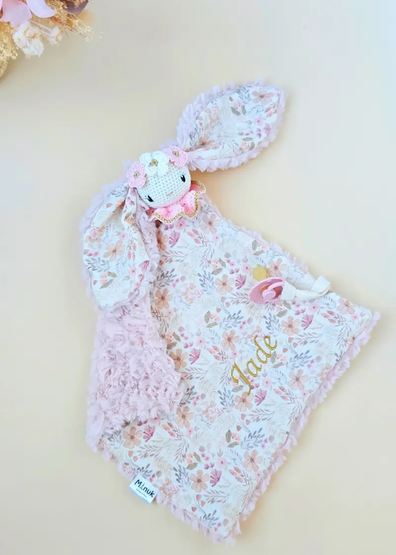 Doudou lapin à couronne fleurie personnalisé