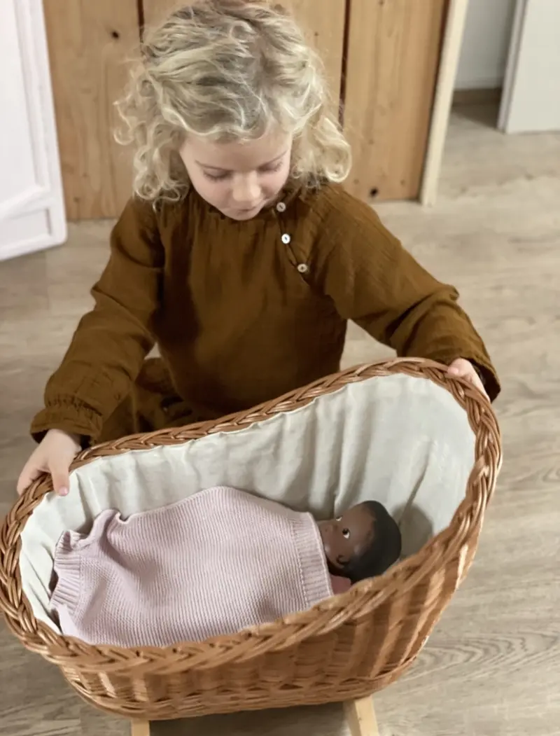 Egmont toys - berceau de poupée en osier 👶1 an+