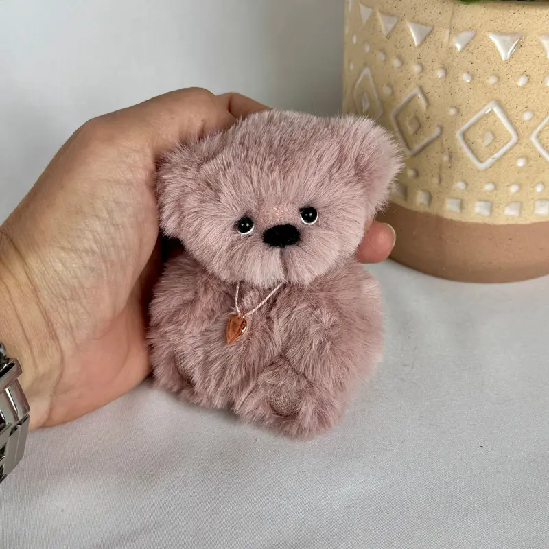 🧸 Elfy – Ours miniature de collection 10 cm | Articulé à l’ancienne, yeux en verre, fait main 🖐