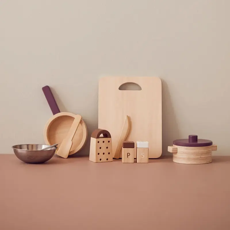 Ensemble ustensiles de cuisine enfant – dinette complète dès 2 ans