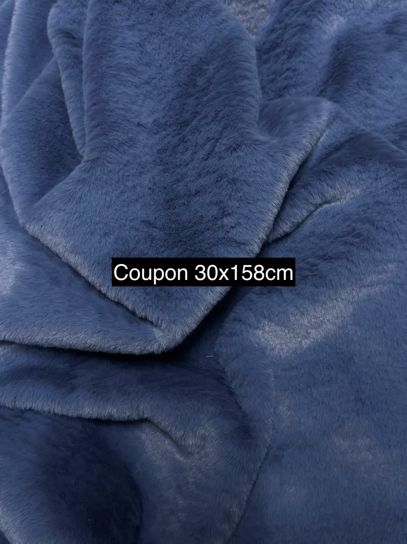 Fausse fourrure bleu poils courts | Coupon 30×72 cm | Douce