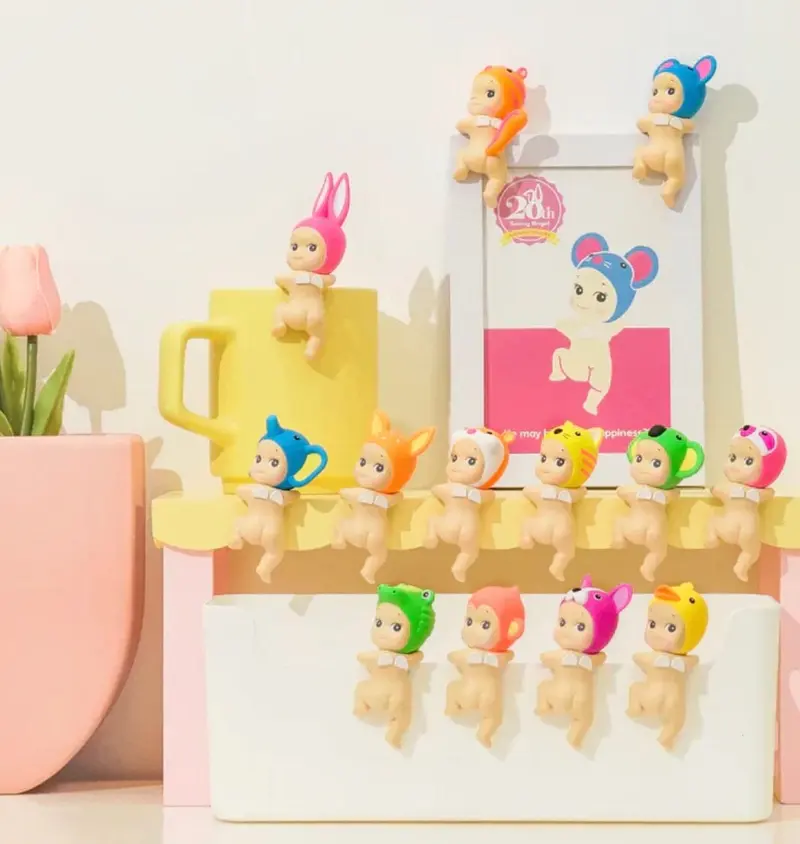figurine hippers looking back - SONNY ANGEL