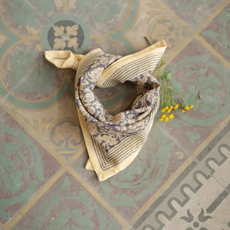 Foulard - Anjali Orage - Bëllemme