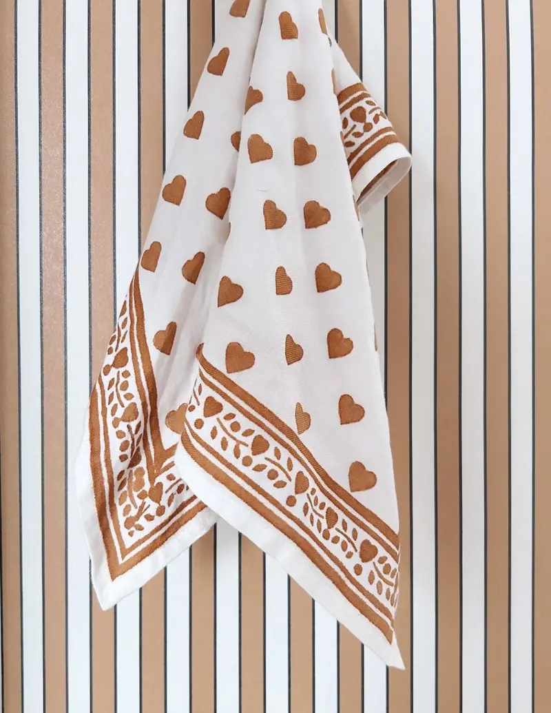 Foulard enfant Love Cannelle
