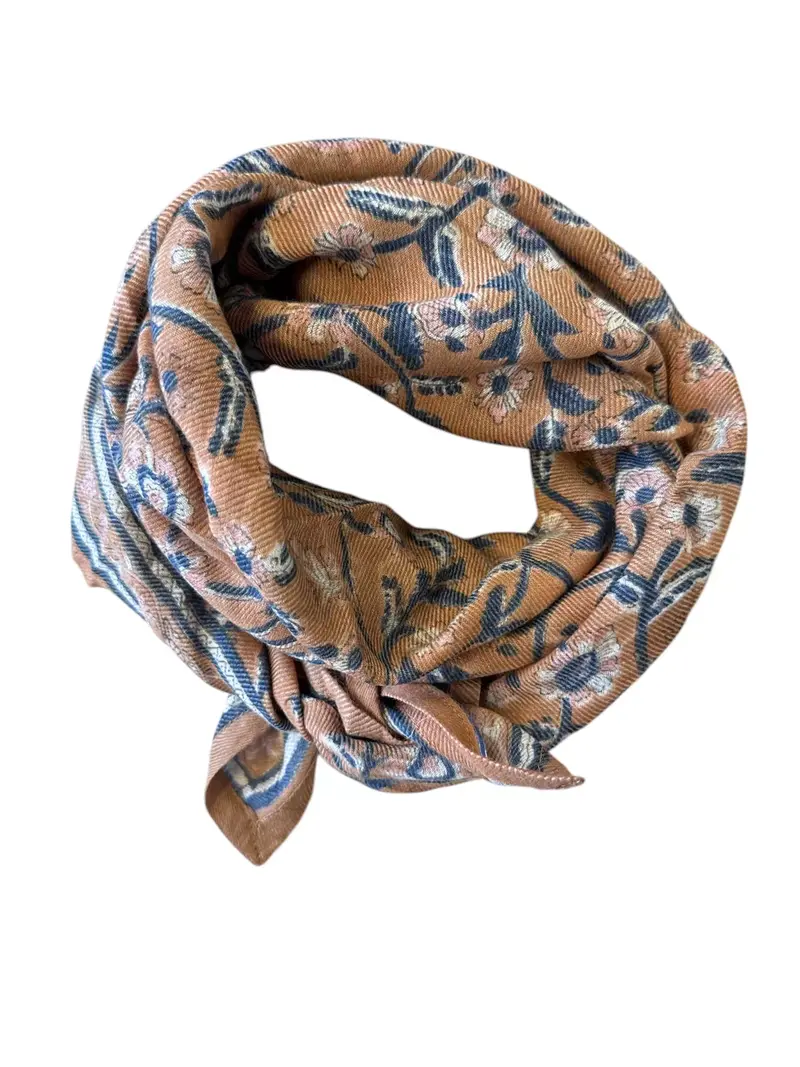 Foulard laine adulte 100 cm
