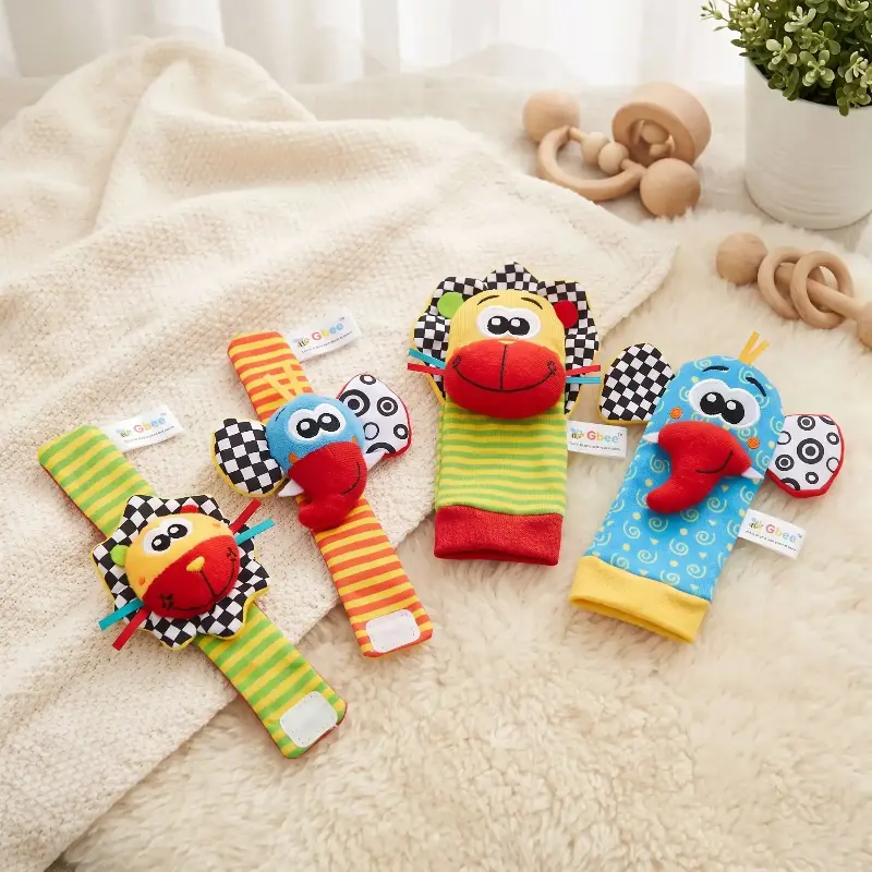 Hochet pied main bébé | Ensemble chaussettes et bracelets d’éveil