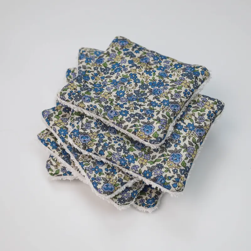 Lingettes lavables fleurs bleu et beige