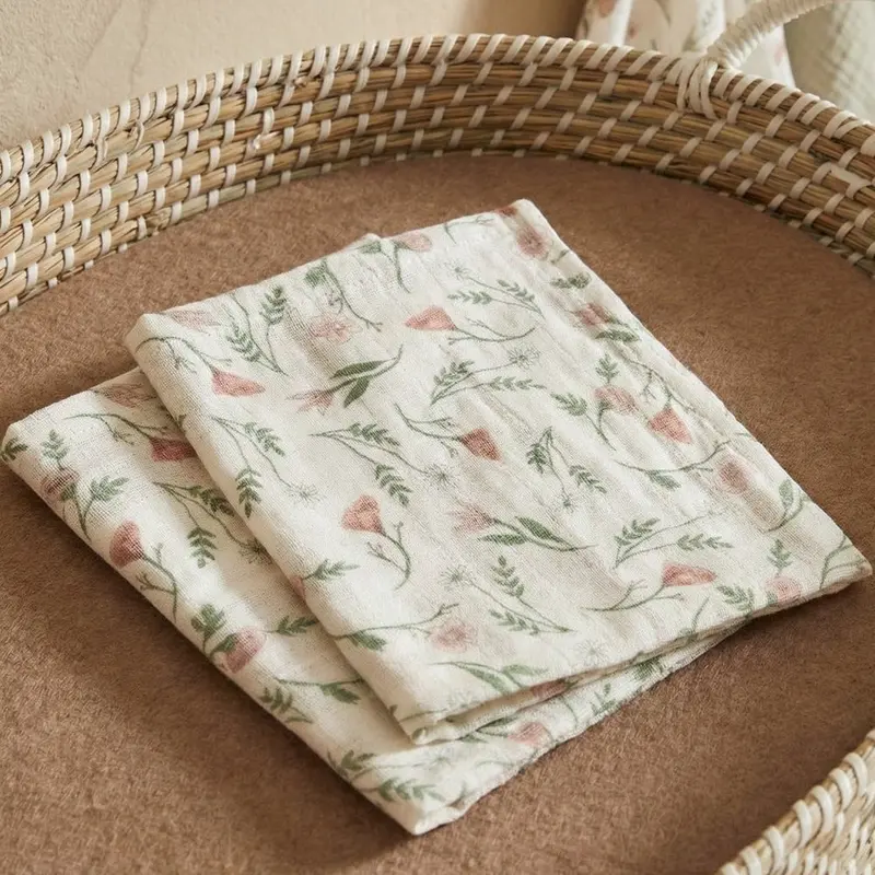 Lot de 2 langes fleuris en mousseline 120 x 120 cm - Meyco Baby