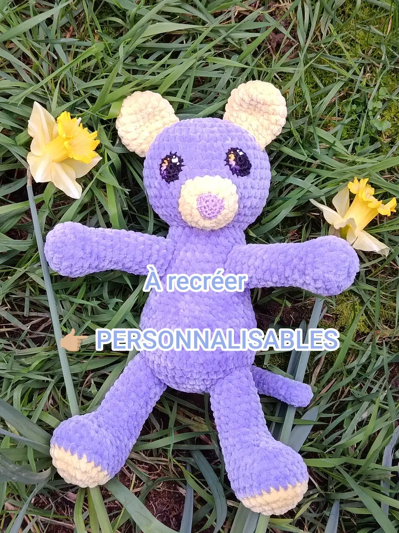Mélodie – Souris curieuse _ lavande et jaune vanille