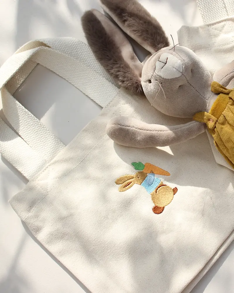 Mini tote bag brodé lapin bleu