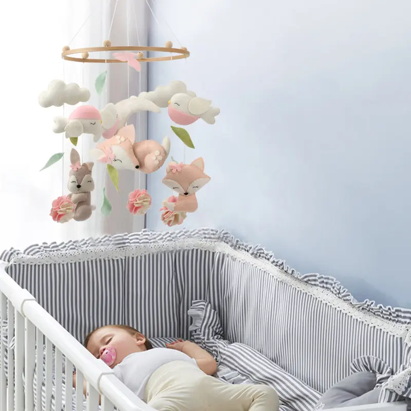 Mobile Bébé - Forêt Rose