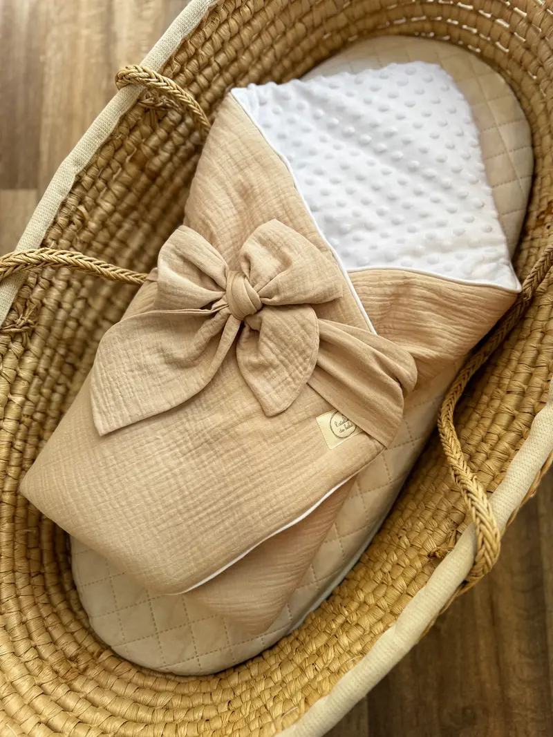 Nid d'ange bébé d'emmaillotage - BEIGE FINITION BLANC | Made in France