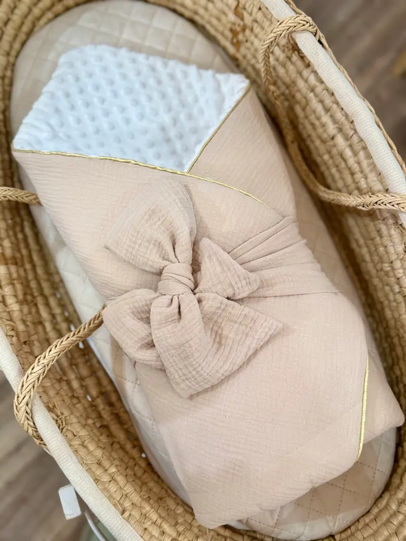 Nid d'ange bébé d'emmaillotage - BEIGE FINITION OR | Made in France