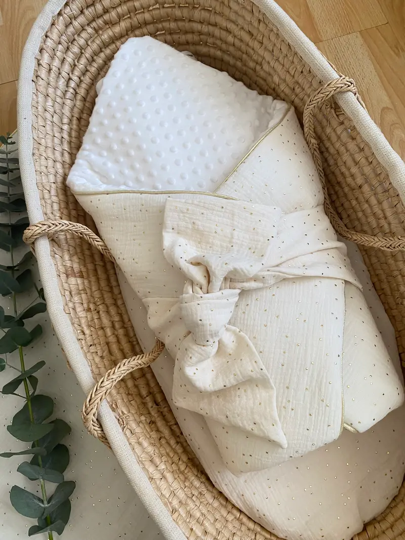 Nid d'ange bébé d'emmaillotage - ECRU ET OR | Made in France