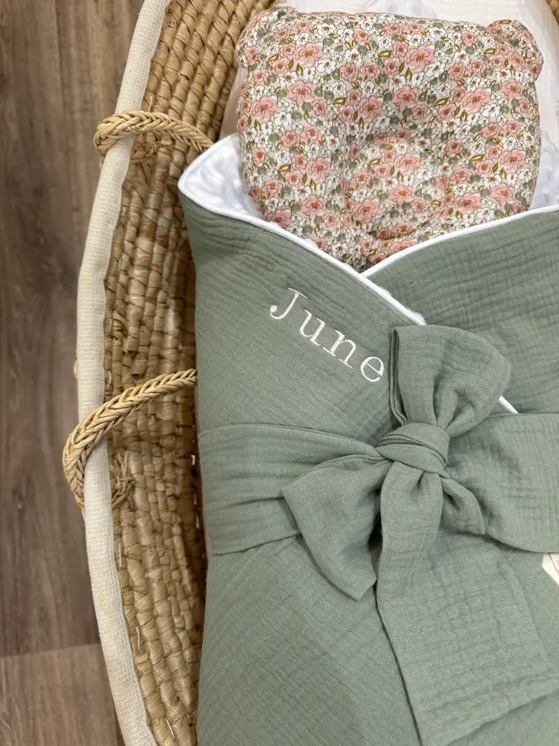 Nid d'ange bébé d'emmaillotage - VERT SAUGE| Made in France
