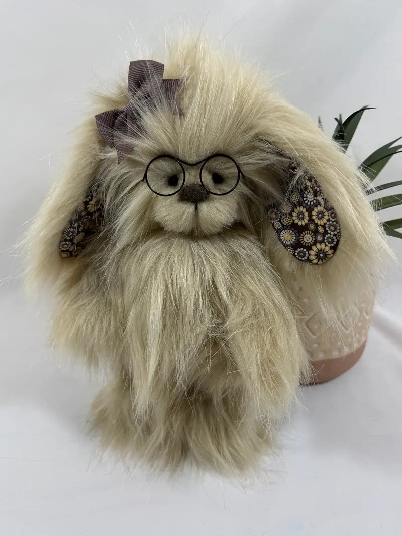 Ninette – Lapin de collection artisanal articulé fait main – Pièce unique 20 cm