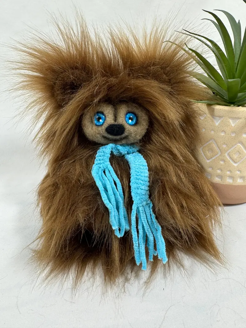 🌰 Nino – l’ours des bois enchantés, 17 cm 🌰