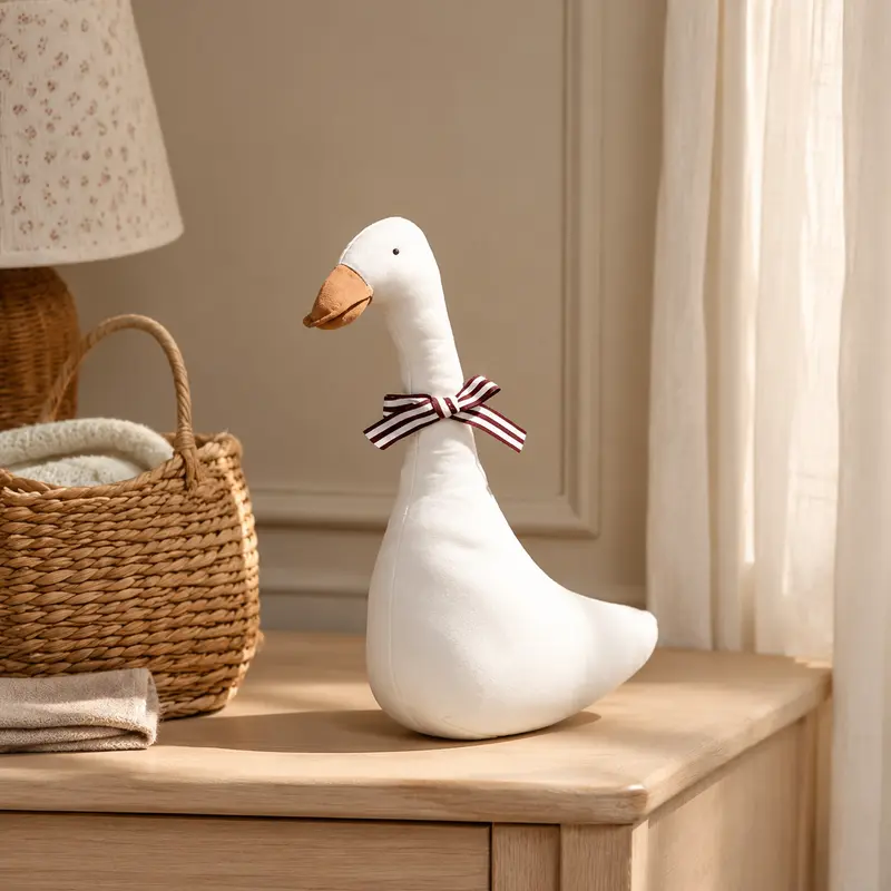 Oie Décorative en Tissu – 3 Modèles
