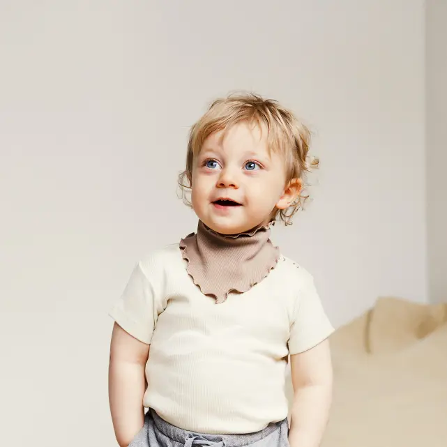 Organic Cotton Rille Bib Bandana - Latte - Onesize