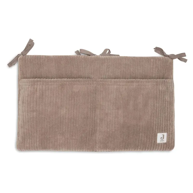Organisateur de lit bébé côtelé Milky Coffee – rangement pratique