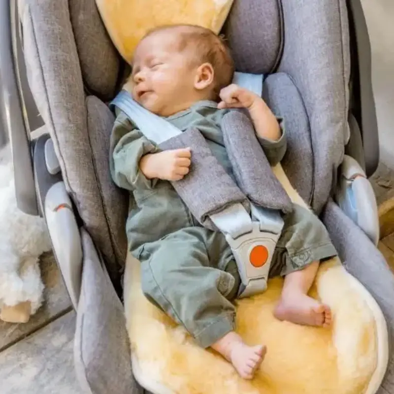 Peau d'agneau spéciale siège auto Fellhof