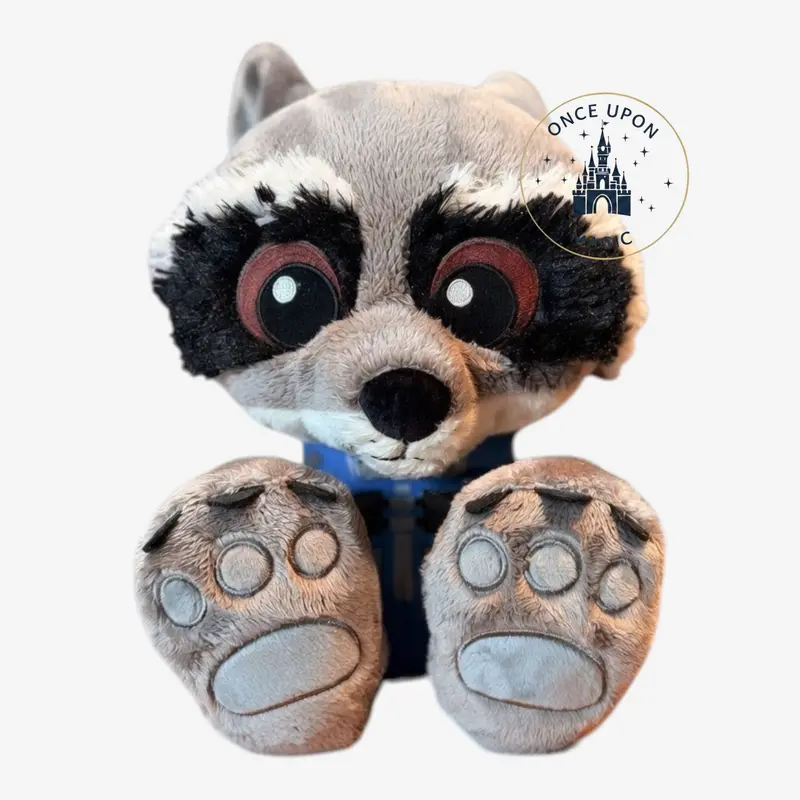 Peluche Big Feet Rocket – Gardiens de la Galaxie Marvel Disney - DIsneyland Paris
