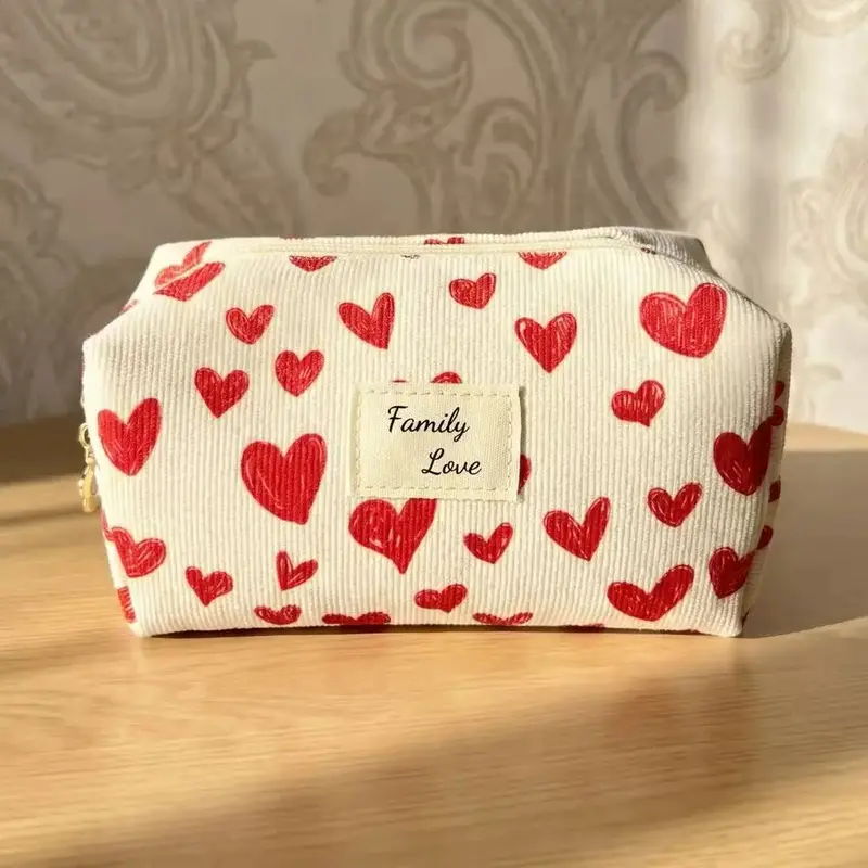Pochette trousse « Family Love » – Cœurs rouges – 16 x 9 x 9 cm