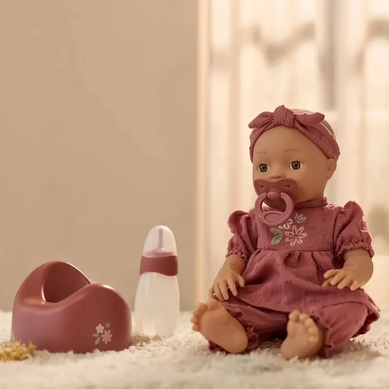 Poupée Livia – Soin & Change