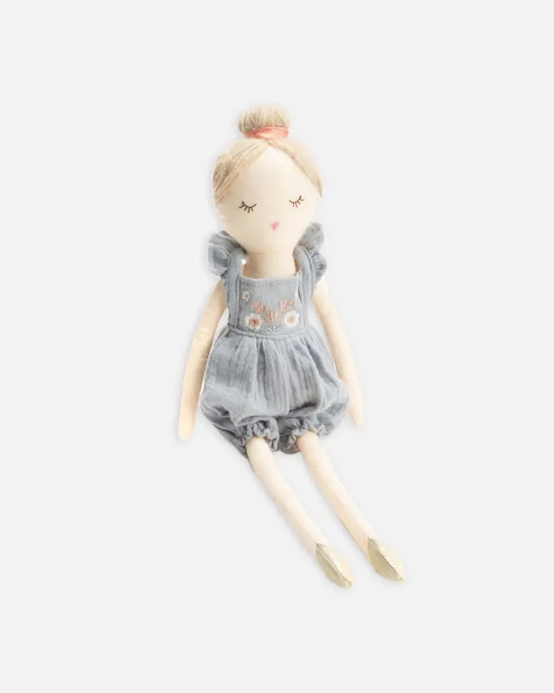Poupée Lucie