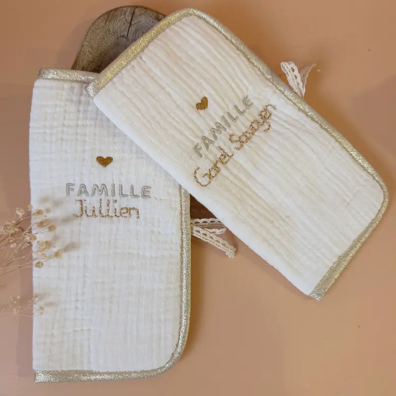 Protège Livret de Famille personnalisé - Gaze de coton Brodé